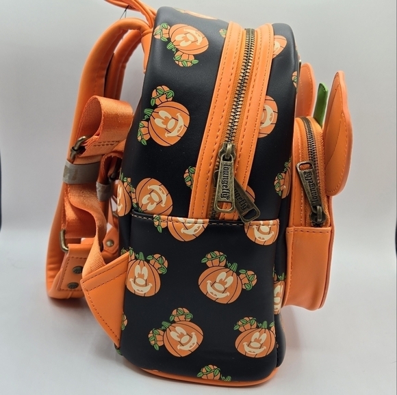 Loungefly Disney Mickey-O-Lantern Glow in the Dark Backpack - Picture 8 of 13